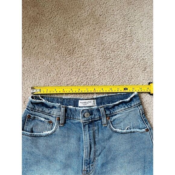 Abercrombie High Rise Cut Off Shorts Size 27 Distressed - Picture 5 of 9